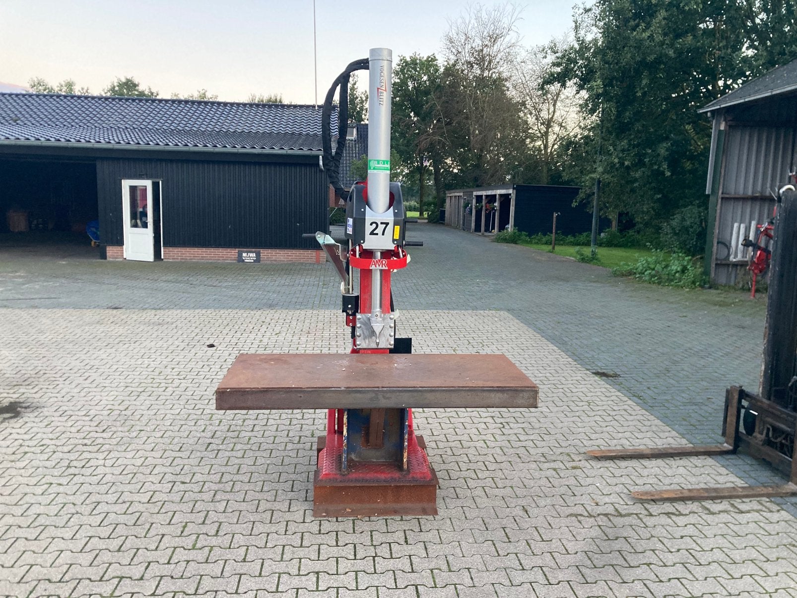 Houtklover 27 ton [te huur], Ophalen of Verzenden, Nieuw, Aftakas, Staand