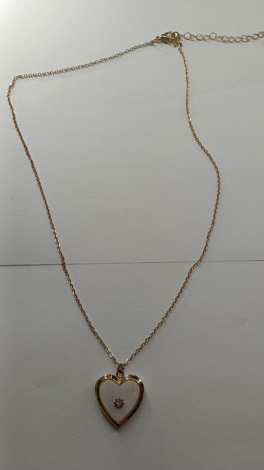 Gouden Hart Medaillon Ketting met Steentje, Overige materialen, Nieuw, Ophalen of Verzenden, Met edelsteen
