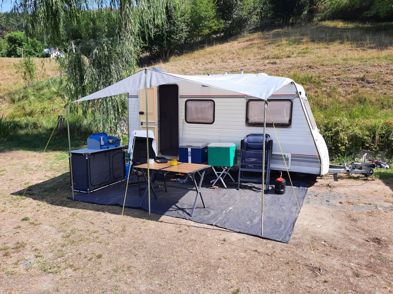 Sterckeman caravan met mover en airco, Vast bed, Sterckeman, Treinzit, Particulier