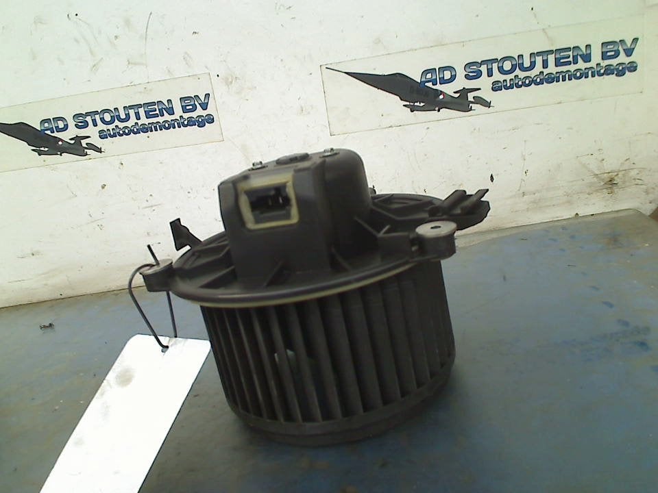 Kachel Ventilatormotor Iveco New Daily V 2014 5M8626100, Gebruikt, Overige automerken, Iveco Magirus AG, Info@iveco-sw.de