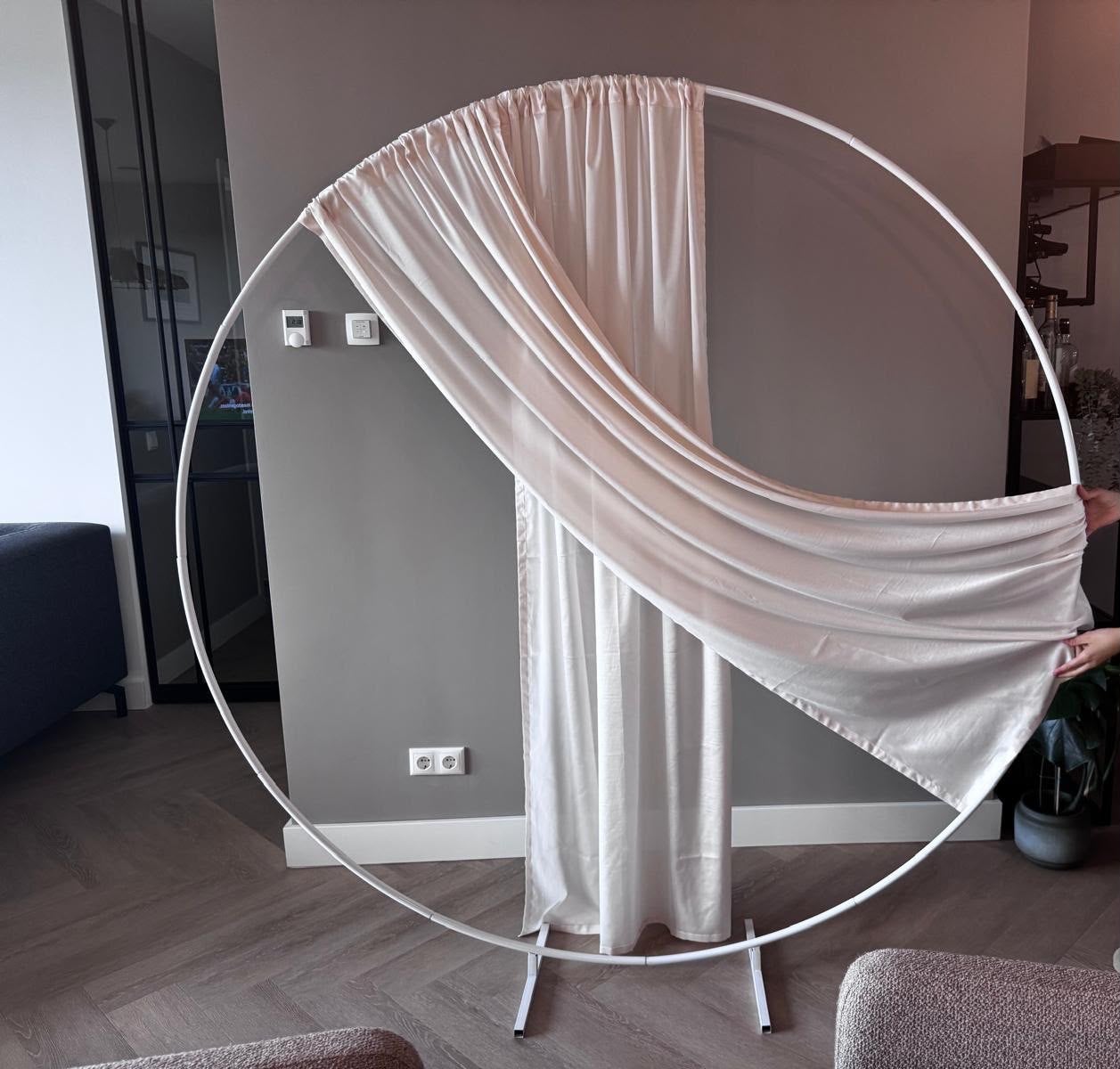 Witte ronde decoratieboog - Klikbaar en lichtgewicht, Hobby en Vrije tijd, Ophalen, Zo goed als nieuw, Verjaardag