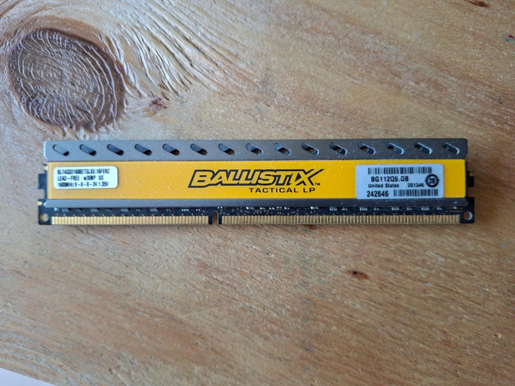 Crucial Ballistix Tactical LP 4GB DDR3 RAM 1600MHz, Gebruikt, DDR3, Ophalen of Verzenden, Desktop