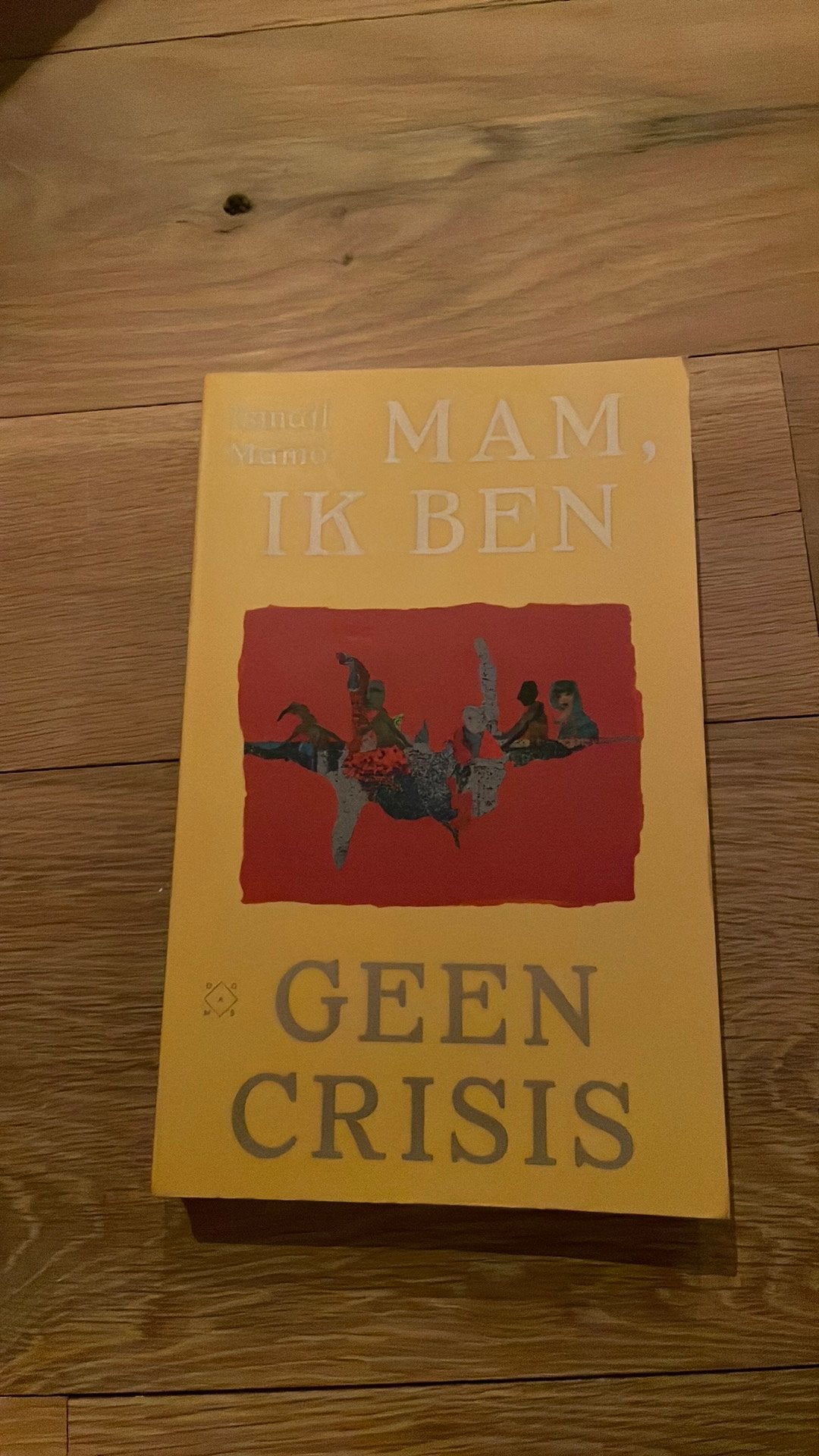 Mam, ik ben geen crisis, Ophalen of Verzenden, Zo goed als nieuw