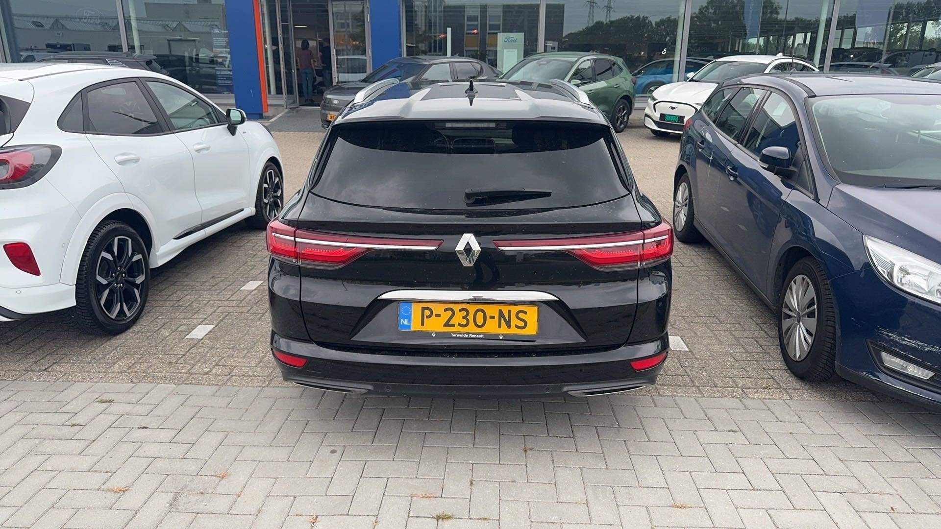 Renault Talisman Estate 1.3 TCe Business Intens 140pk | Acht, Auto's, Voorwielaandrijving, Parkeersensor, Gebruikt, 4 cilinders