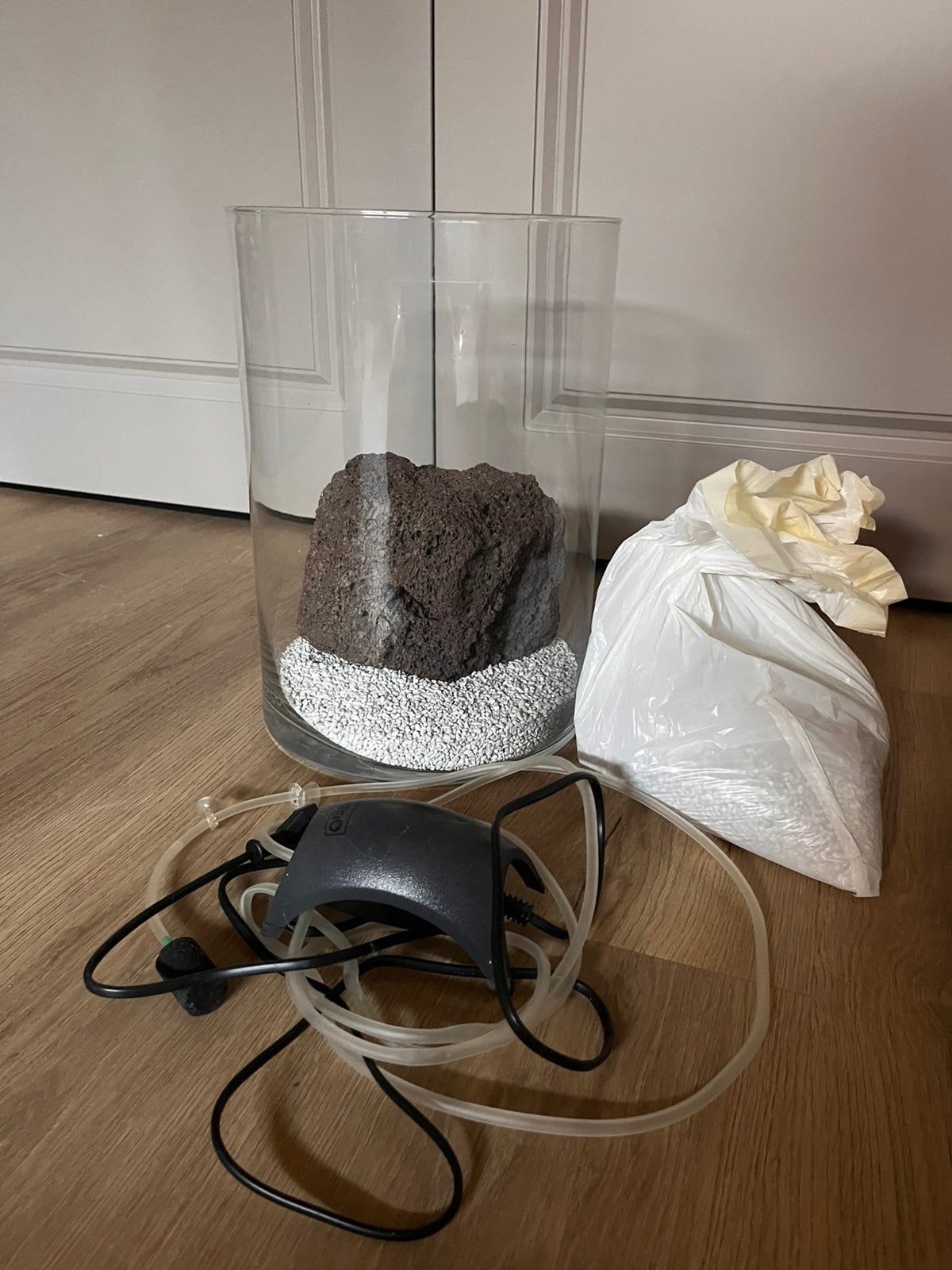 Vissenkom 35cm hoog met toebehoren, Dieren en Toebehoren, Vissen | Aquaria en Toebehoren, Ophalen, Zo goed als nieuw, Leeg aquarium