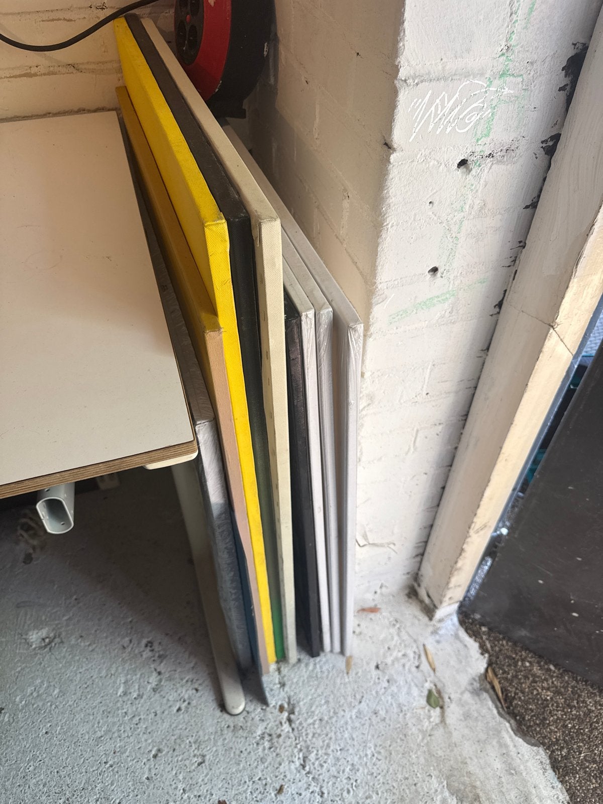 Diverse schildersdoeken, verschillende maten en kleuren, Ophalen, Gebruikt, Doek