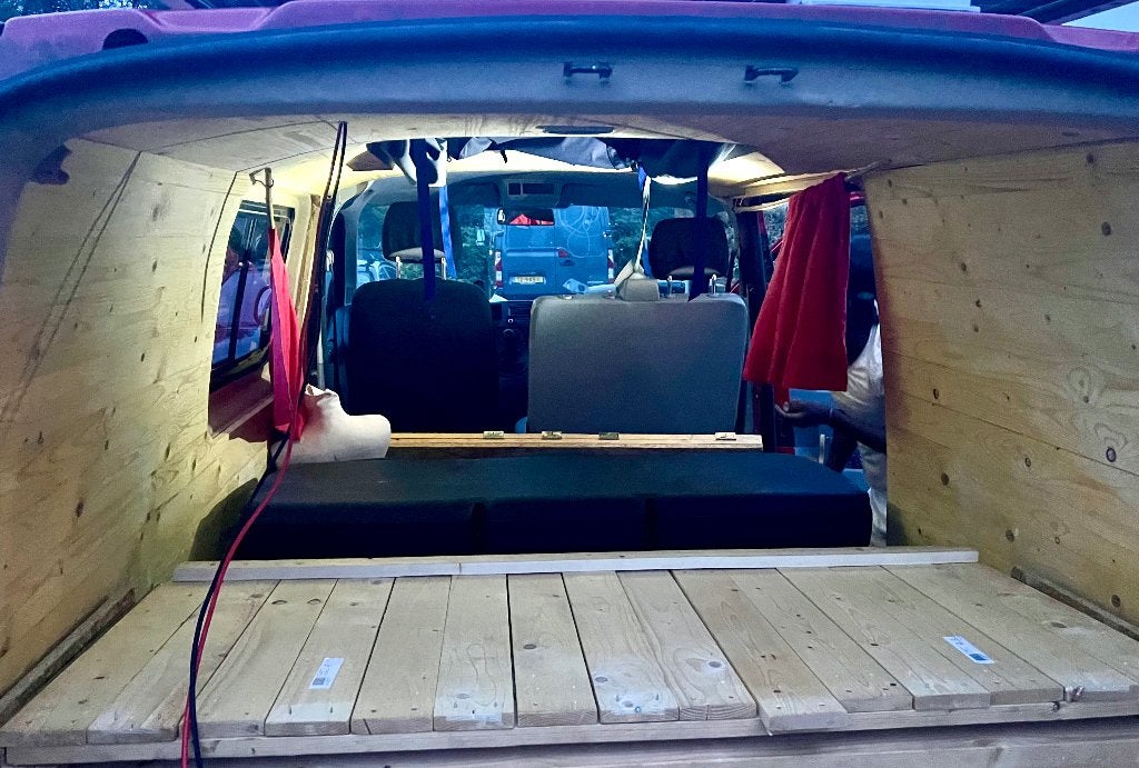Foto 4 van Slaapbank Volkswagen T5