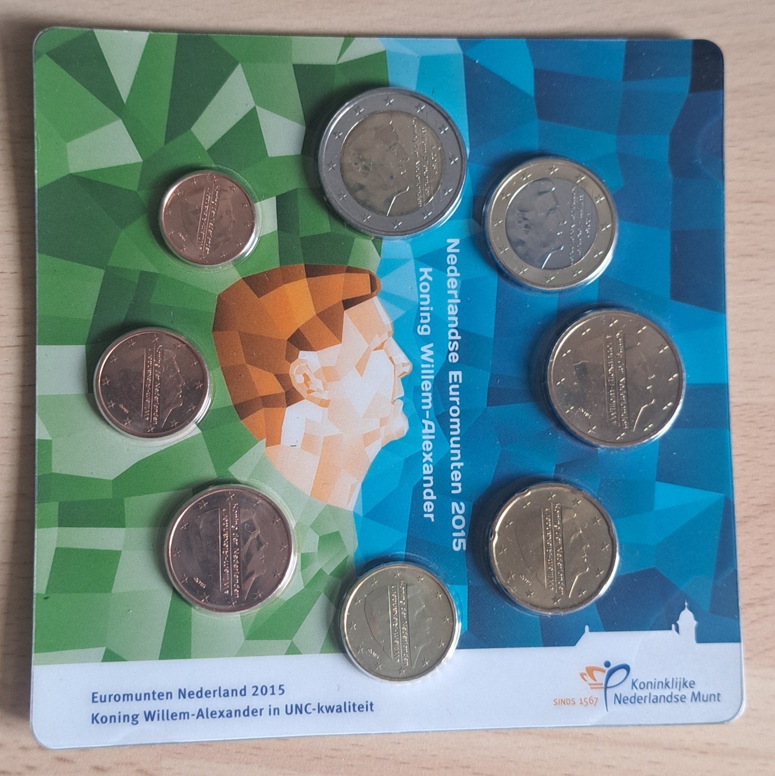 €5 voor deze set  Koning Willem-Alexander 2015, Ophalen of Verzenden, Overige landen, 2 euro