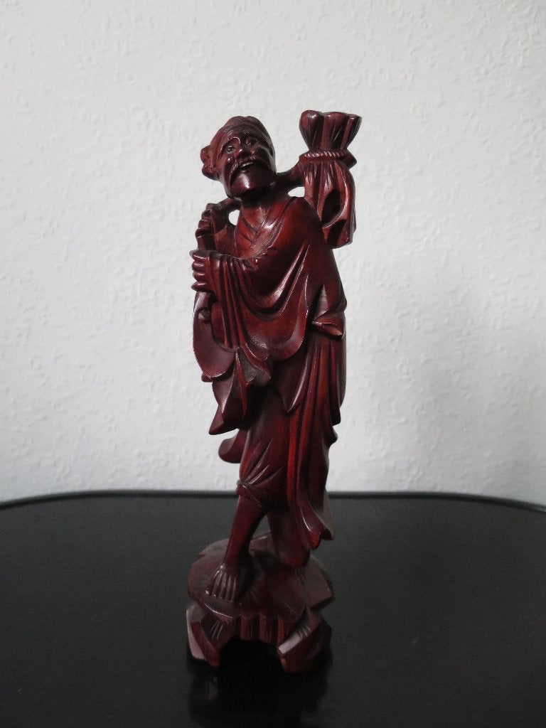 mooi uit hout gesneden beeldje 22 cm, Antiek en Kunst, Kunst | Beelden en Houtsnijwerken, Ophalen of Verzenden