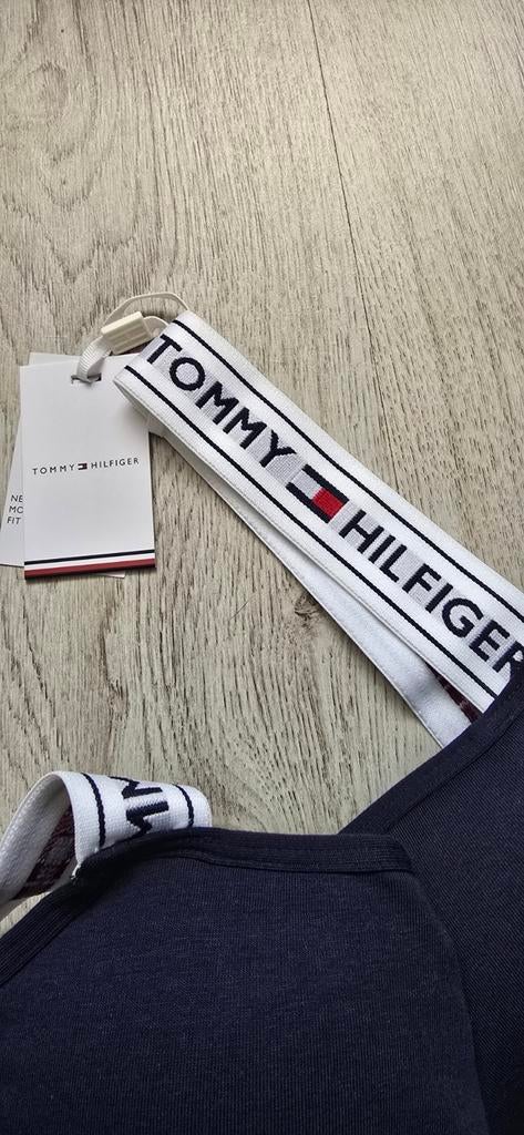 Tommy Hilfiger bralette maat XS Nieuw, Blauw, Nieuw, Ophalen of Verzenden, Fitness of Aerobics