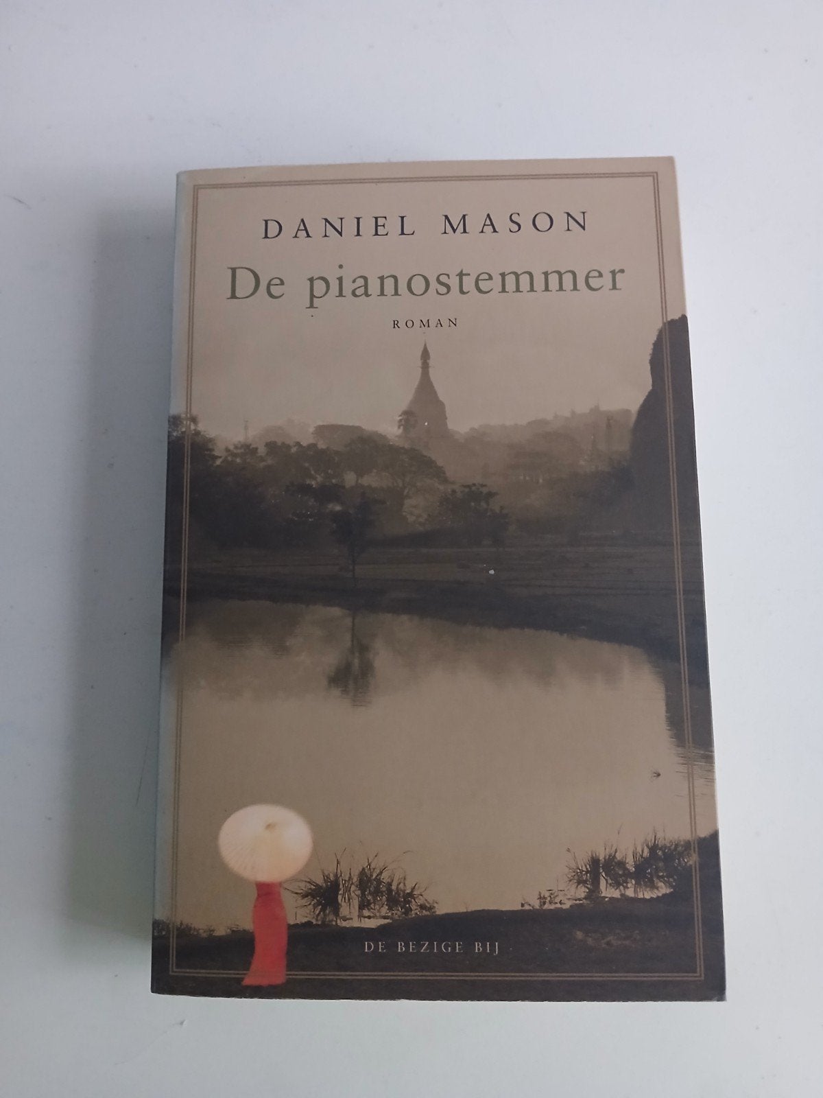 De pianostemmer - Daniel Mason (roman), Ophalen of Verzenden, Zo goed als nieuw, Daniel Mason, Europa overig