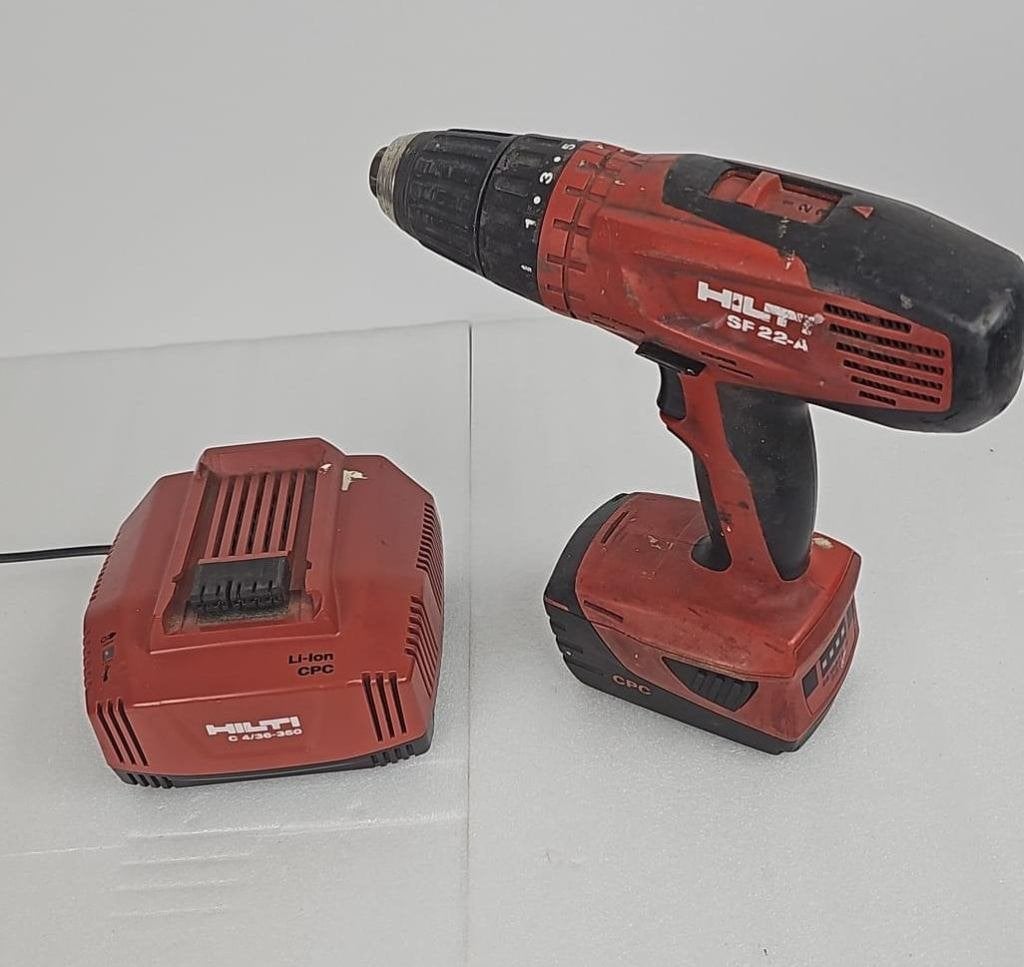 Hilti SF 22-A accuschroefboormachine, Ophalen of Verzenden, Gebruikt, Boor- en/of Breekhamer, Variabele snelheid