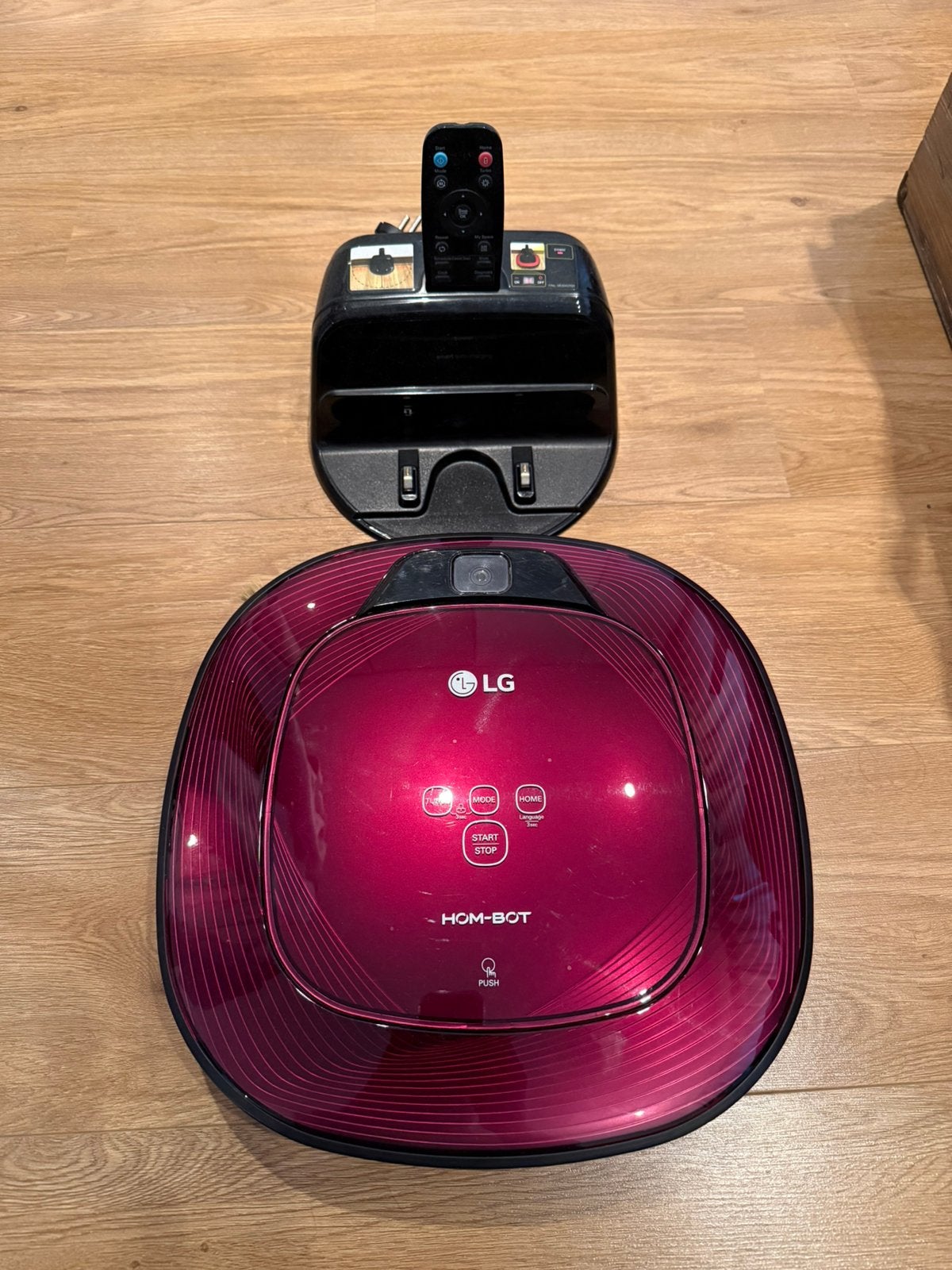 Defecte LG hom-bot robotstofzuiger, Ophalen, Niet werkend, Robotstofzuiger
