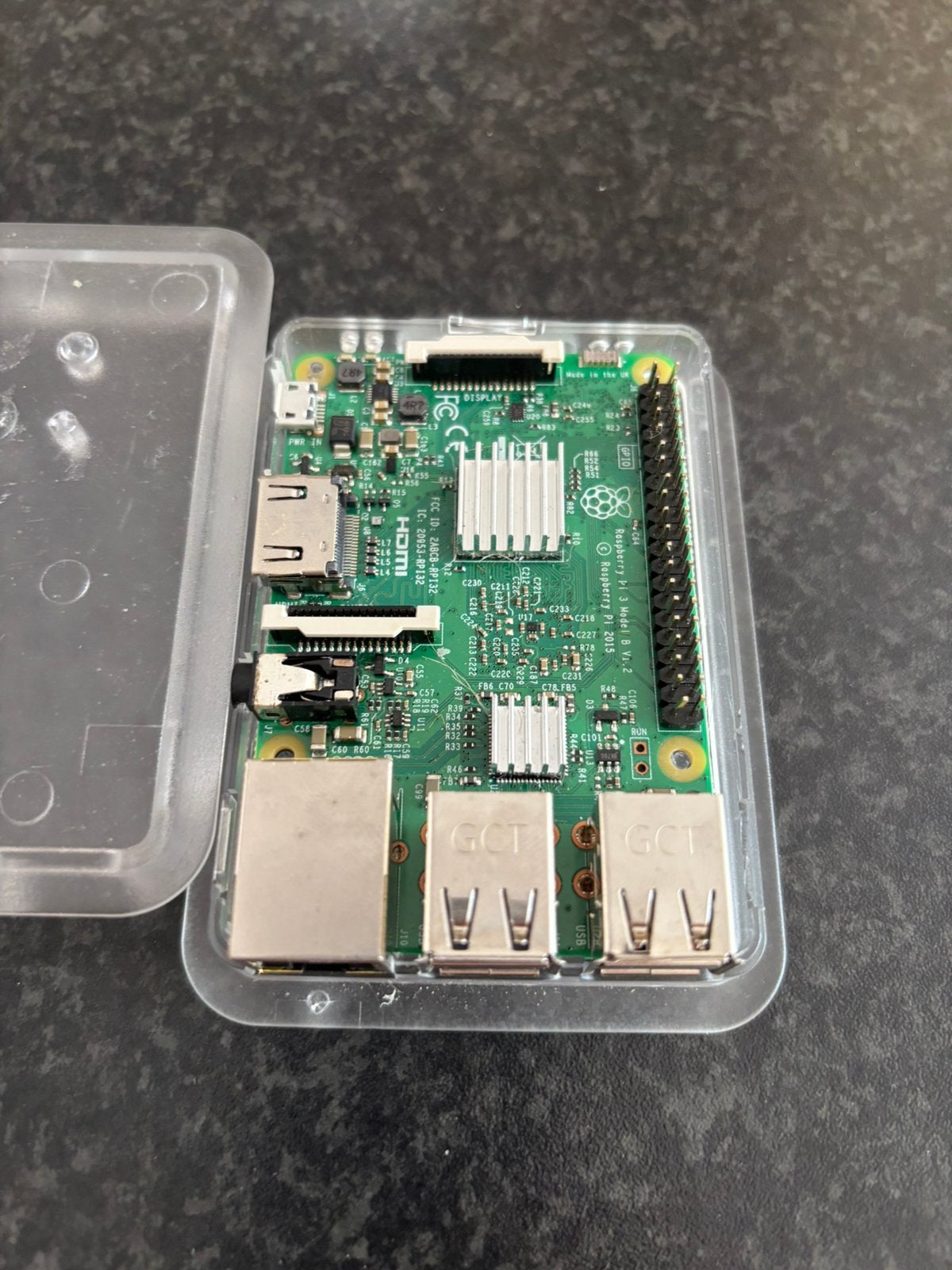 Raspberry Pi 3 Model B met behuizing en HDMI-adapter, Ophalen of Verzenden, Nieuw