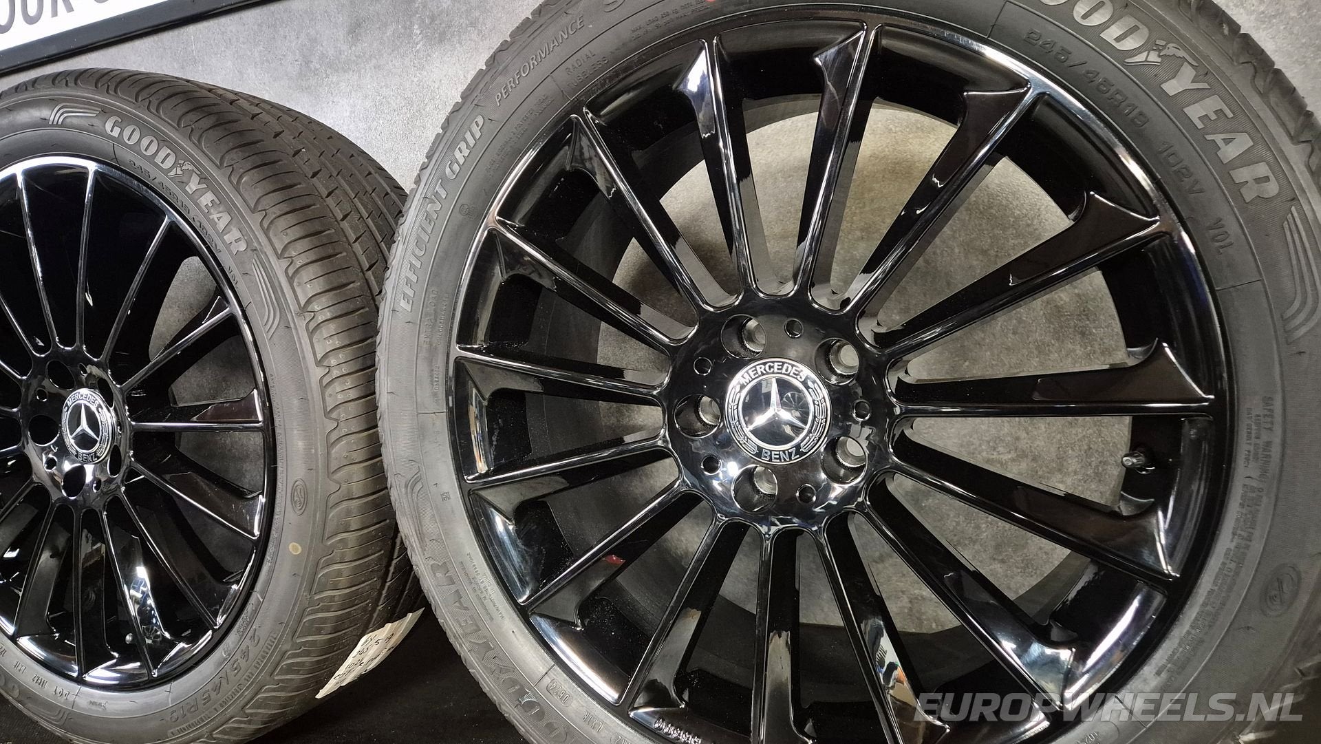 19 inch Mercedes Vito Viano W639 W447 zomerbanden + velgen, 19 inch, -, -, Banden en Velgen