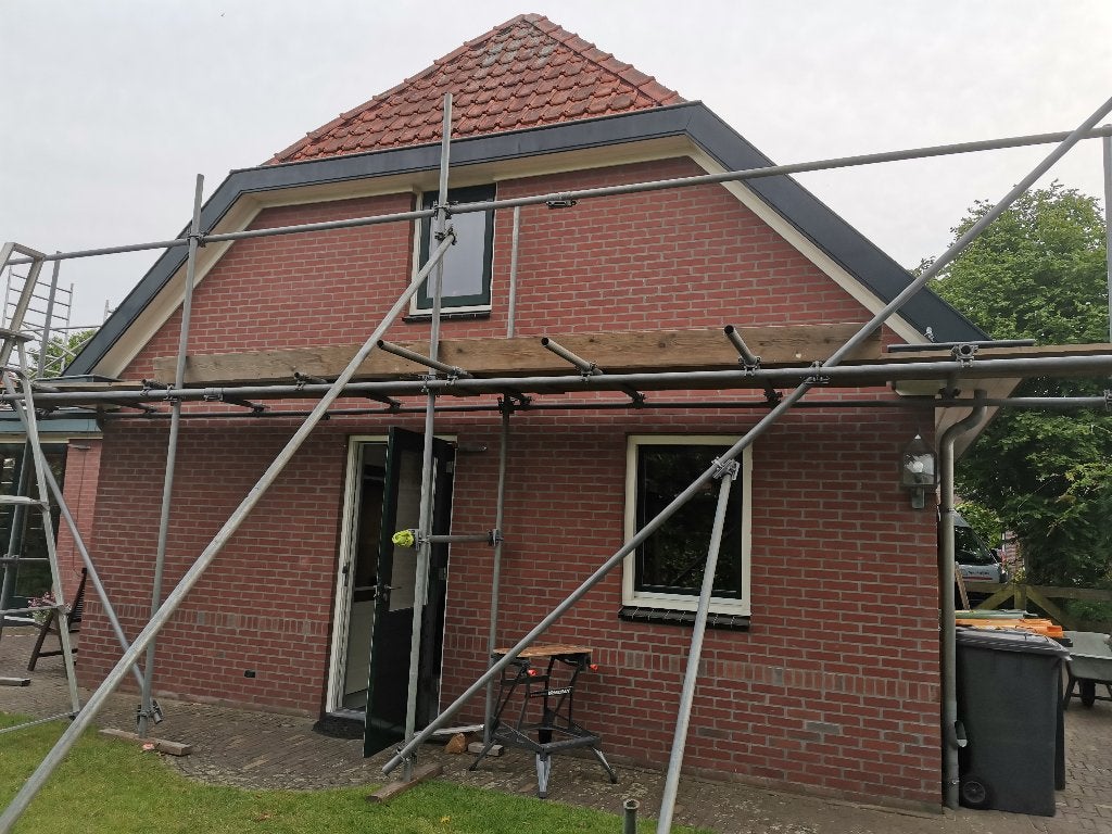 Steigermateriaal te huur / steiger huren € 40 per week, Ophalen, Gebruikt, Gevelsteiger, 5 meter of hoger
