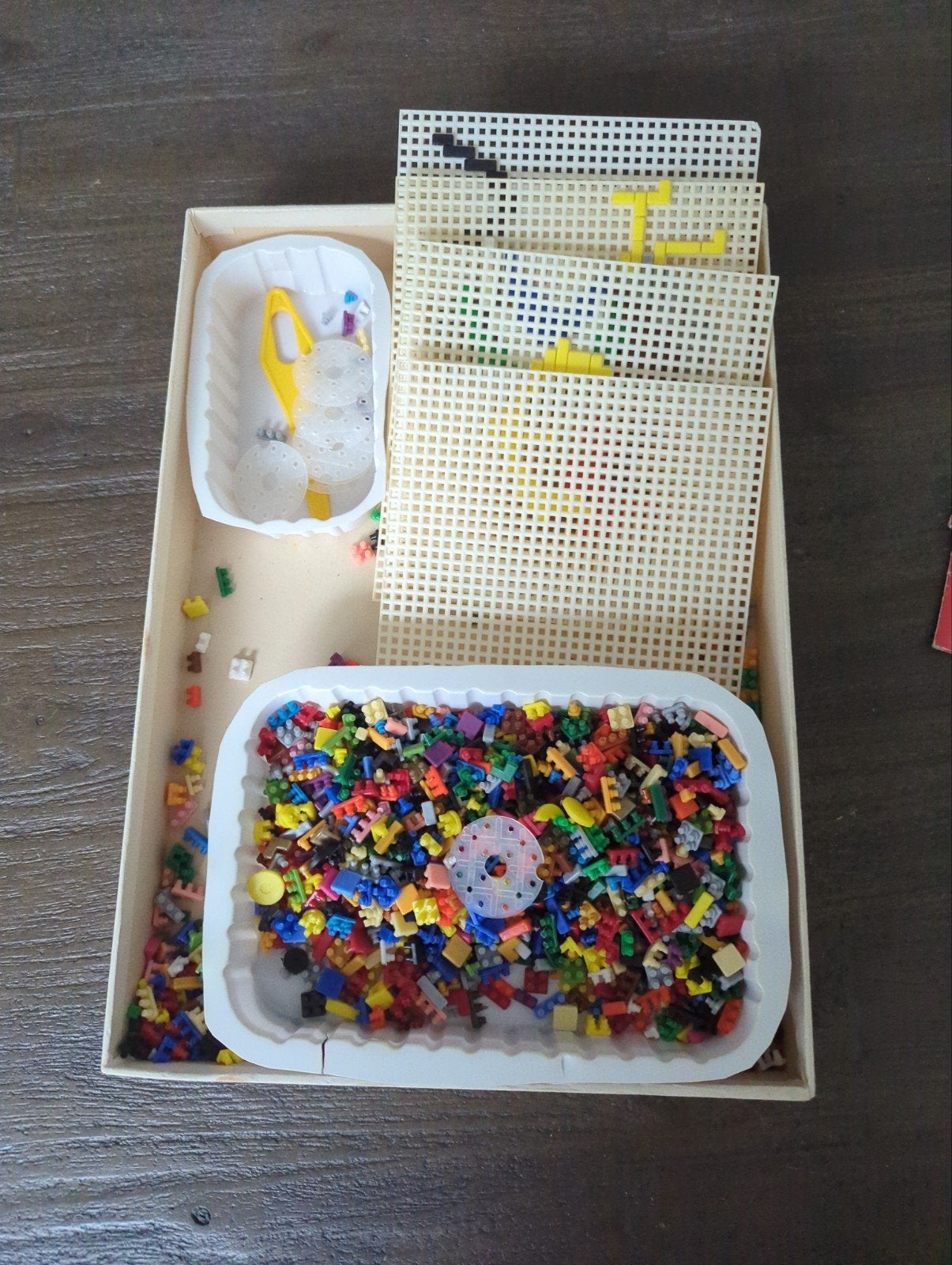 Ministeck set met voorbeelden en veel steentjes, Ophalen, Gebruikt, Box-set