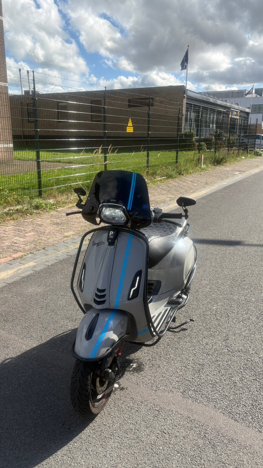 |Vespa sprint| |80cc| 2020|full option, Ophalen, Zo goed als nieuw, Benzine, Overige modellen