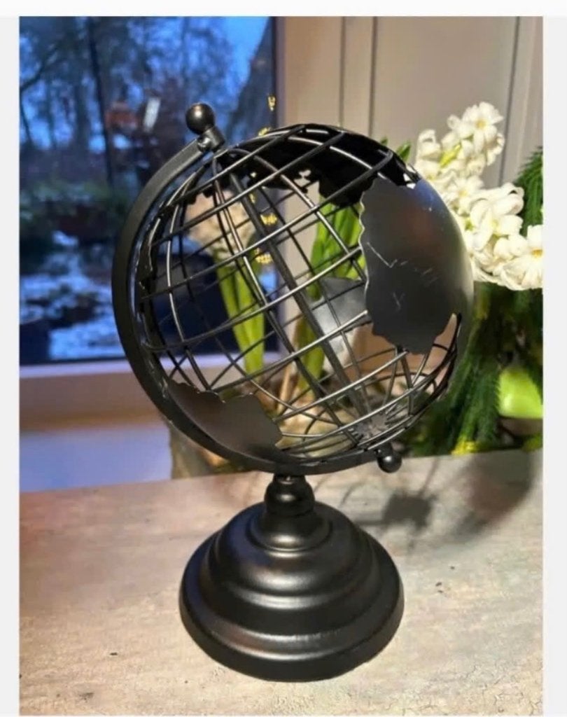 Zwarte metalen wereldbol - decoratief item, Nieuw, Ophalen of Verzenden, X, X