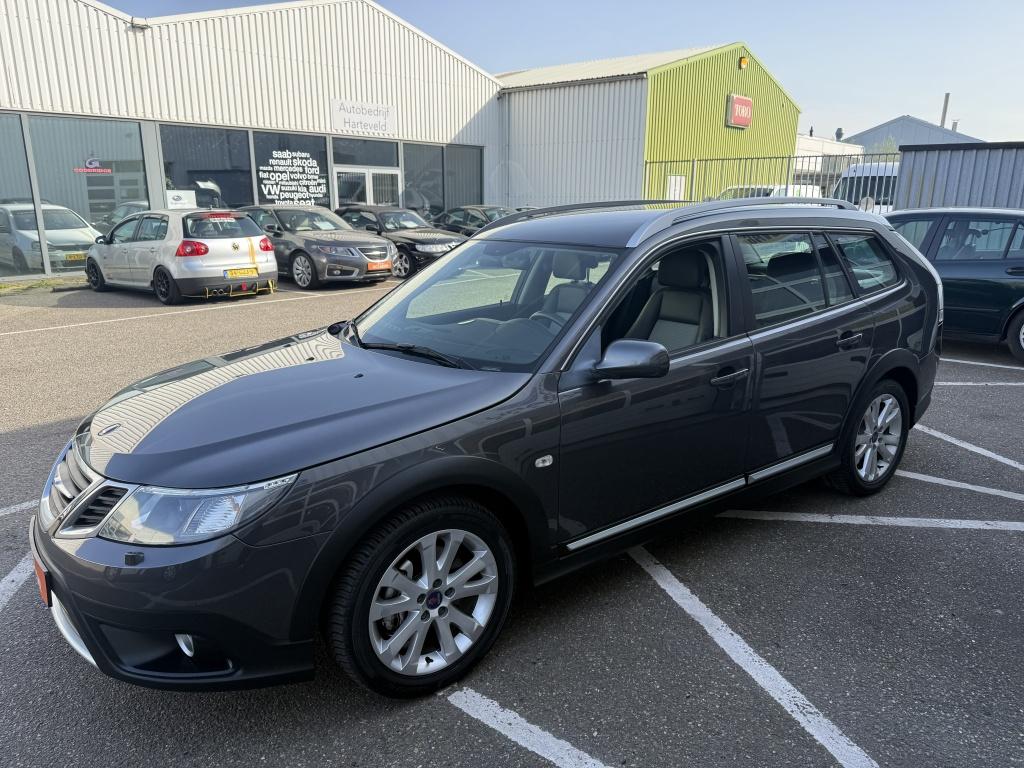 Saab 9-3x 2.0 T Aero XWD Exkl (bj 2010, automaat), 1998 cc, Gebruikt, 4 cilinders, Leder en Stof