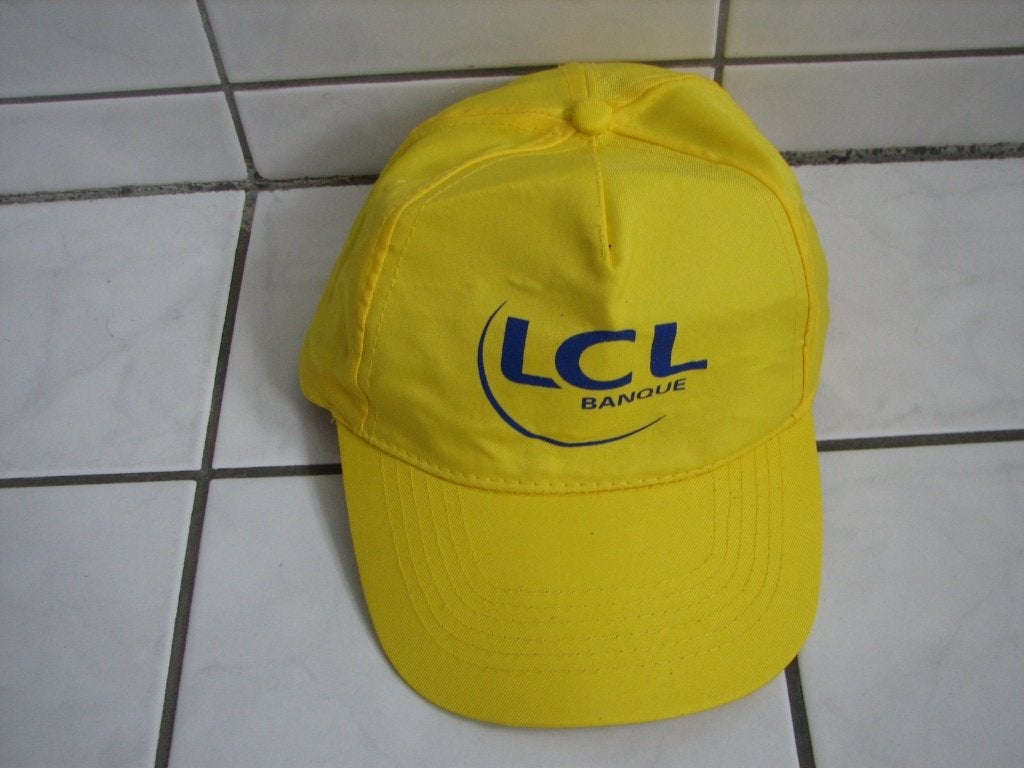 Leuk petje geel zgan, Ophalen of Verzenden, Zo goed als nieuw, One size fits all, Pet