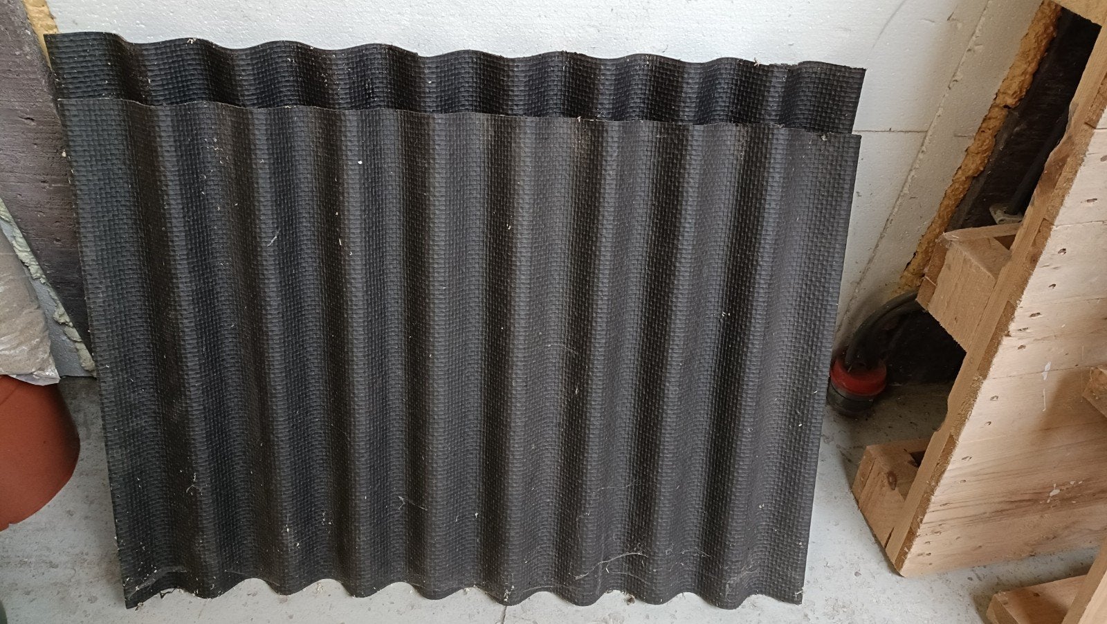 Twee stukken golfplaat, Ophalen, Kunststof, Zwart, Nieuw
