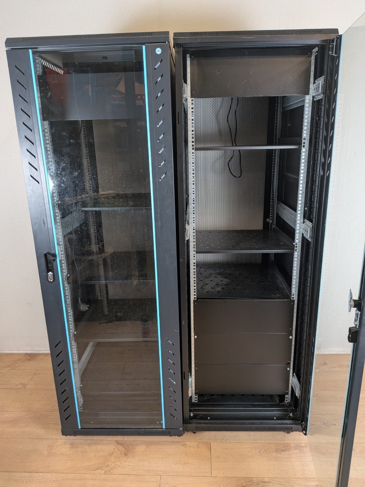 2x Professionele 19 Inch Serverkast / Netwerkkast – 185 cm, Computers en Software, Ophalen of Verzenden, Onbekend, Niet van toepassing
