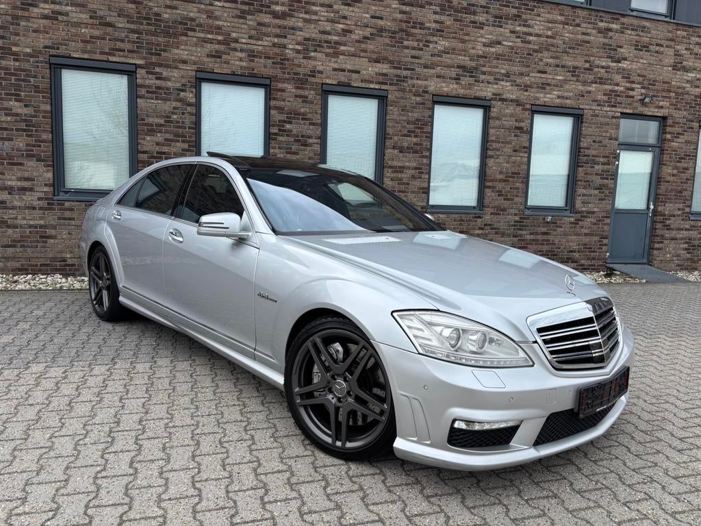 Mercedes-Benz S63 AMG 525PK Lang Facelift 2009 BOMVOL!, Auto's, Mercedes-Benz, Automaat, Achterwielaandrijving, Leder, Bedrijf