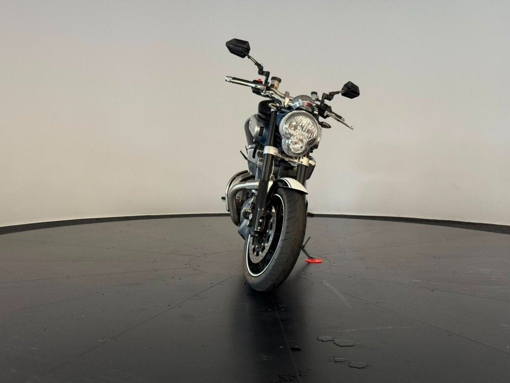 Yamaha MT-01 origineel nederlands - originele staat, Yamaha Motor Co., Ltd., 1670 cc, Bedrijf, Info@yamaha-motor.co.jp