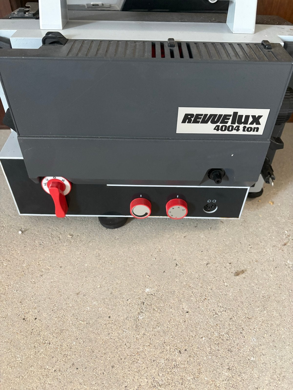 RevueLux 4004 ton projector, Ophalen, Gebruikt