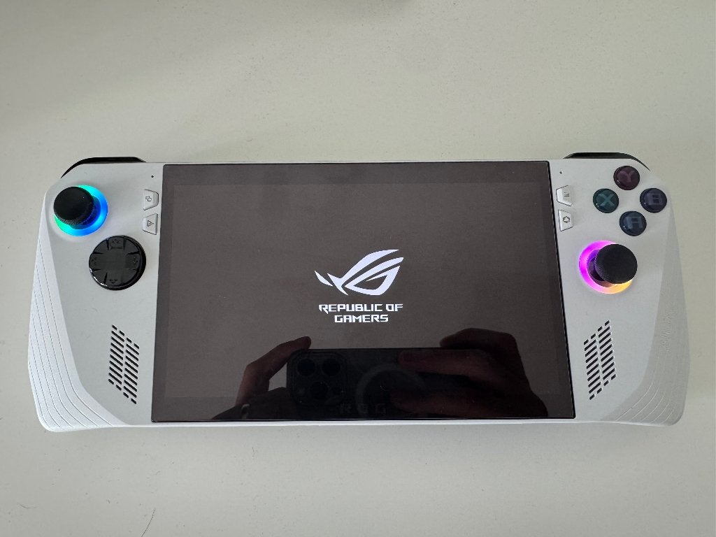 Asus rog ally z1 extreme topstaat, Ophalen of Verzenden, Overige kleuren, Zo goed als nieuw, Met beschermhoes of tas