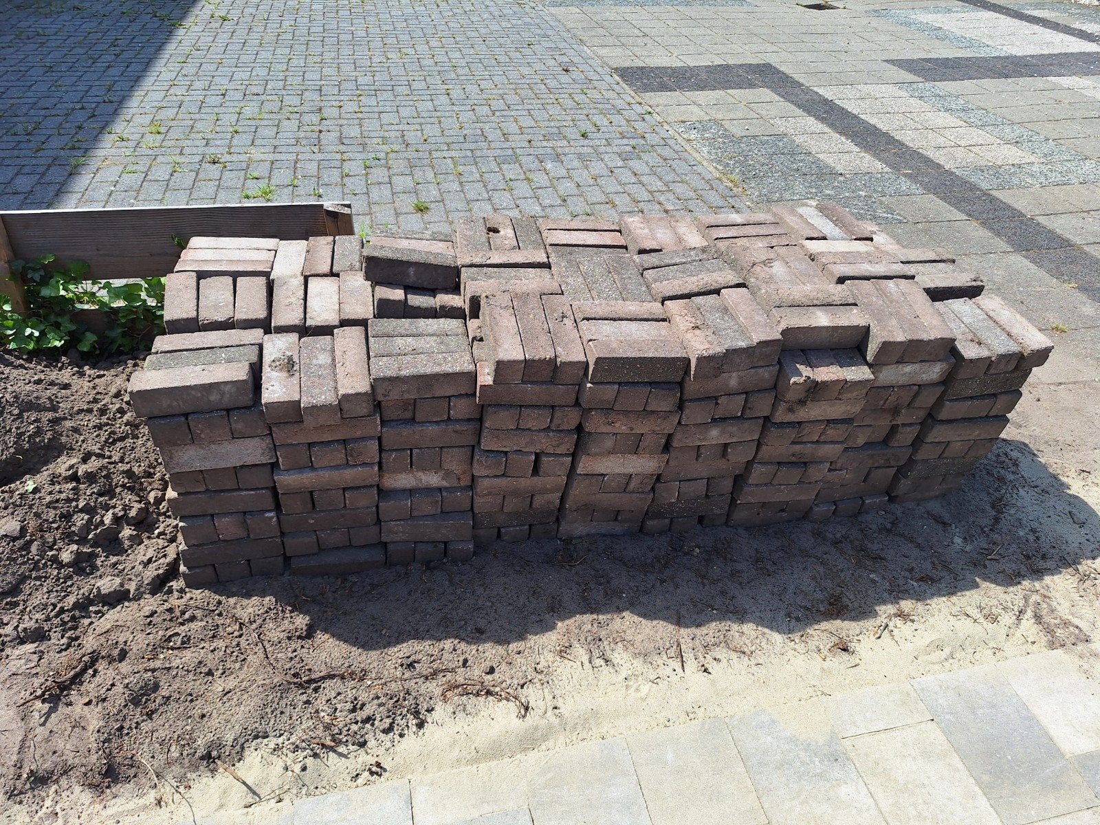 Klinkers (15m²) & Grindtegels (8m²), Ophalen of Verzenden