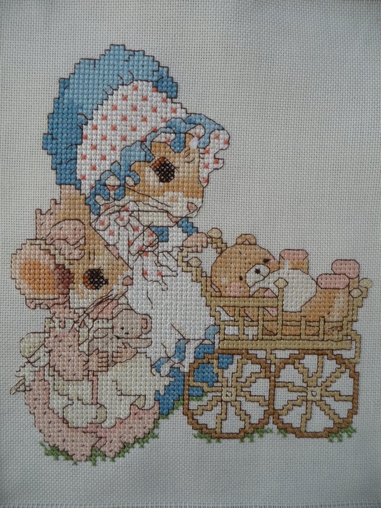 Borduurwerk "Muisjes met beertje", Verzenden, Gebruikt, Handborduren, Onderdeel of Toebehoren