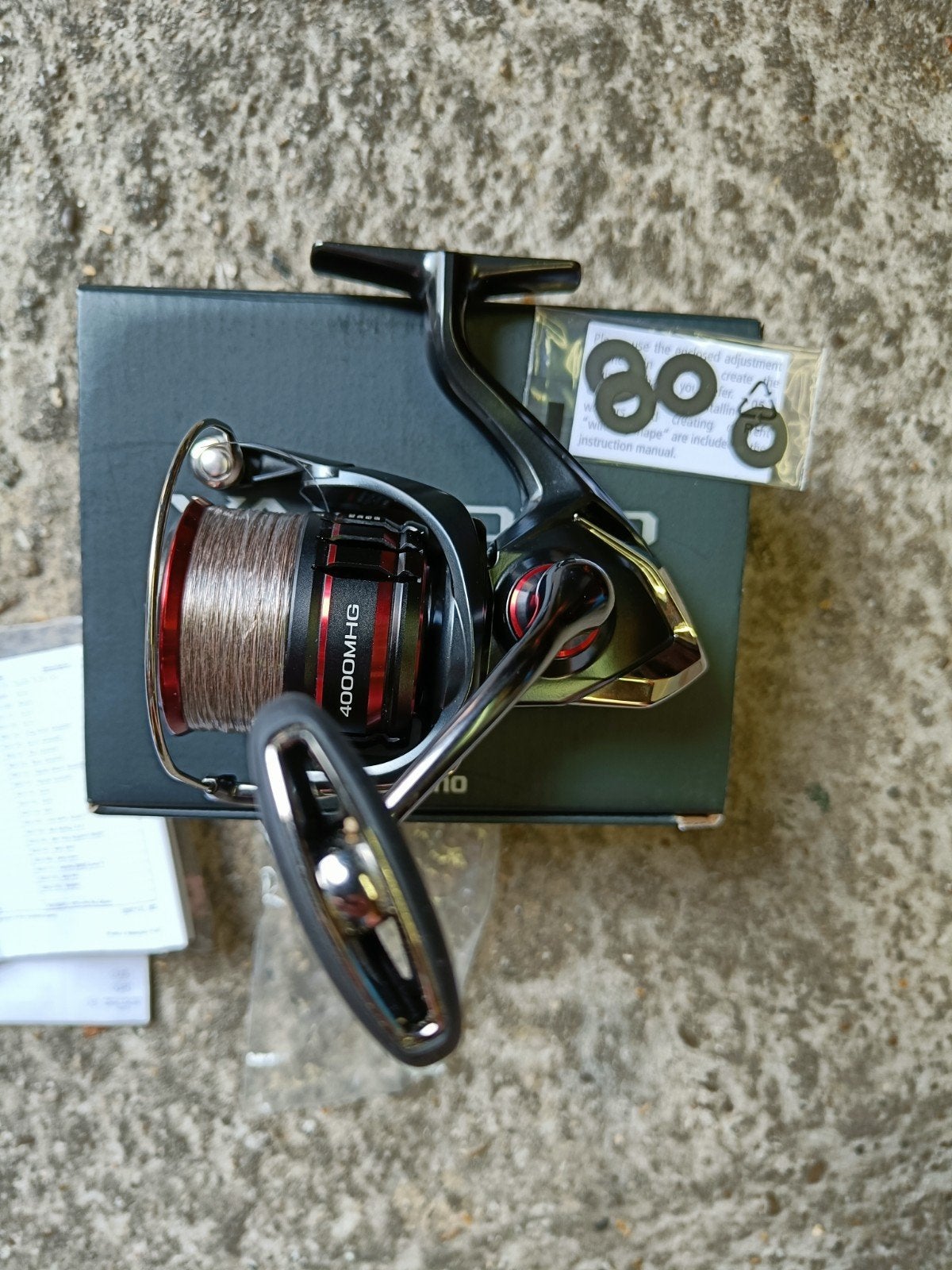 Shimano vanford MHG 4000 inc feederlijn, Ophalen of Verzenden, Zo goed als nieuw, Molen
