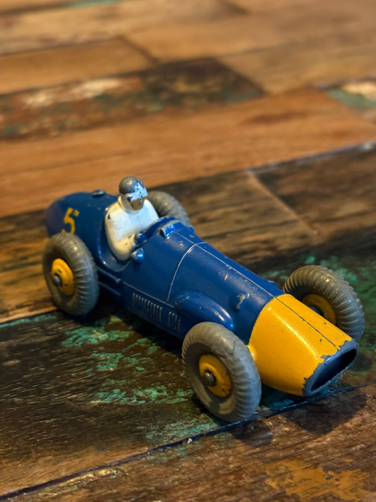 Dinky Toys 234 Ferrari Racewagen nr. 5 – Origineel, Ophalen of Verzenden, Zo goed als nieuw, Auto, Dinky Toys