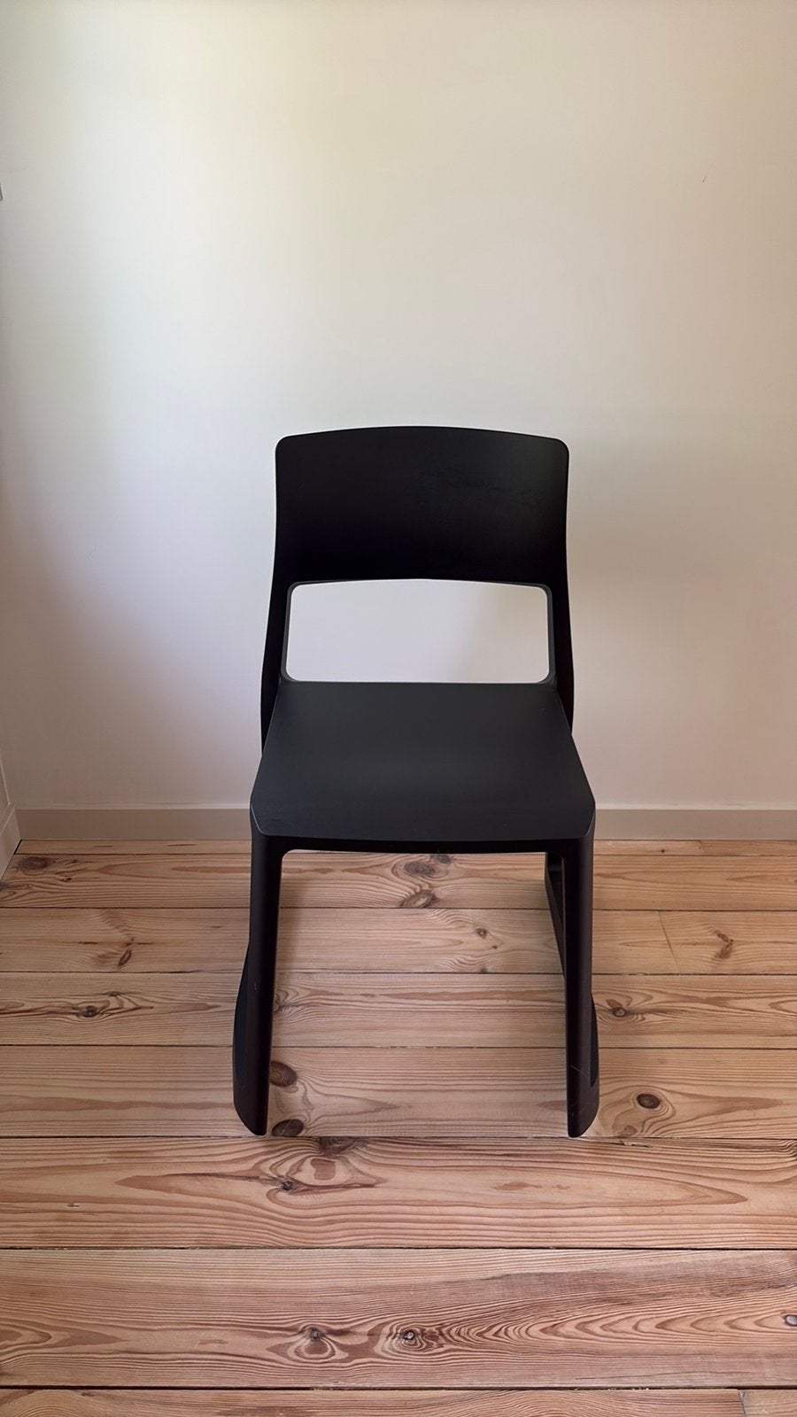 Vitra Tipton stoel, Ophalen, Kunststof, Gebruikt, Zwart