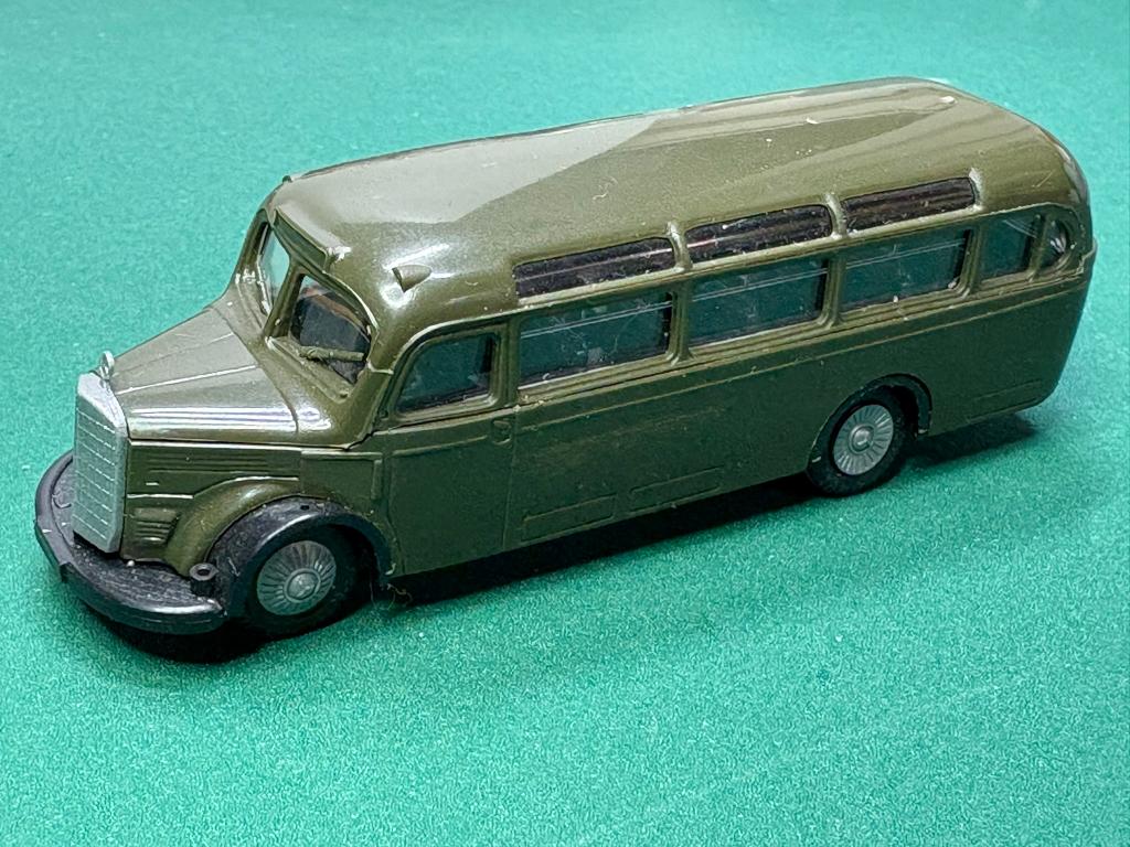 Praline Mercedes Benz O-3500 bus IMG7238/9/40, Hobby en Vrije tijd, Modelauto's | 1:87, Ophalen of Verzenden, Zo goed als nieuw