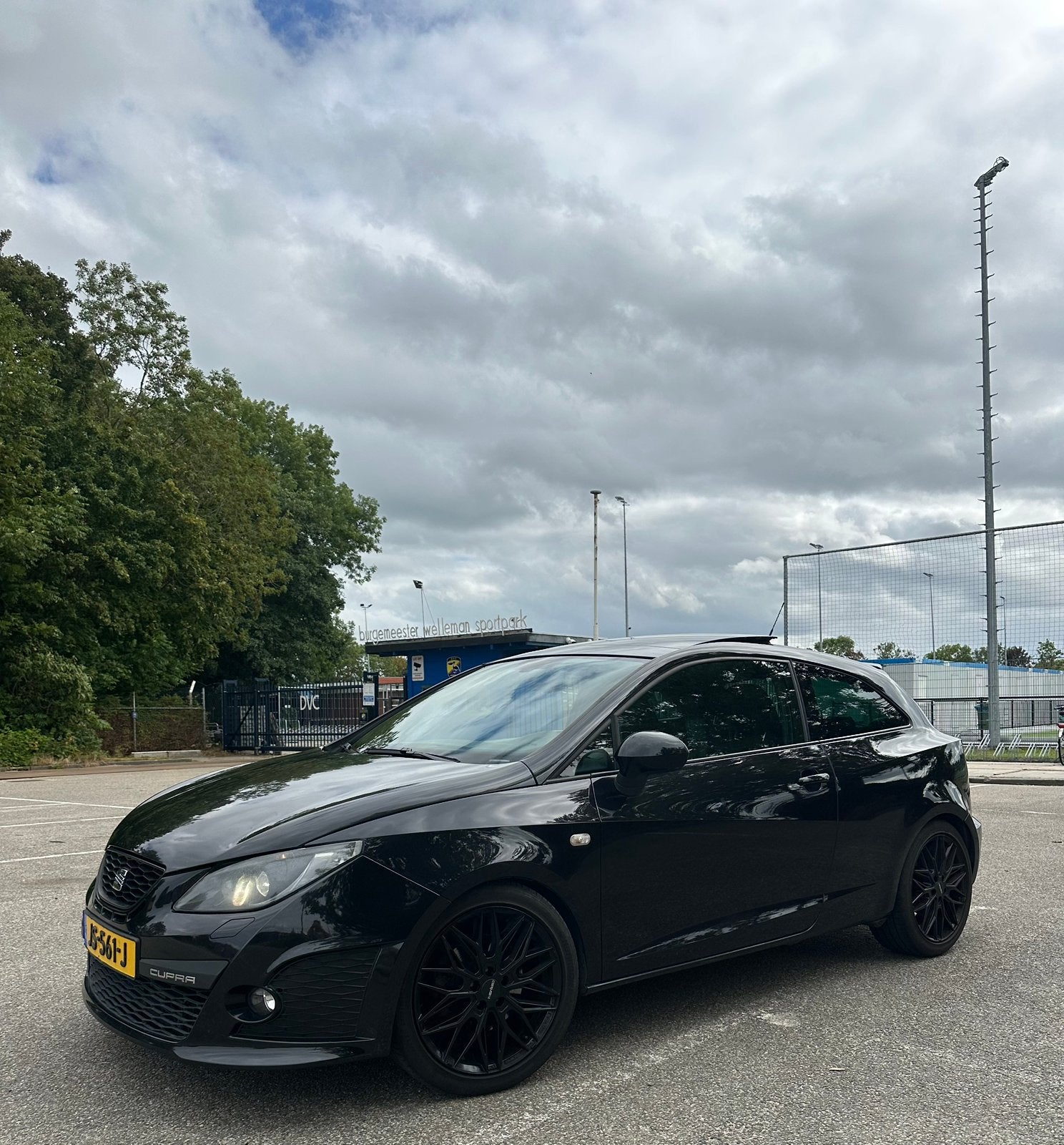 Seat Ibiza 1.4 TSI 132KW Cupra AUT 2011 Zwart, Stof, Zwart, 4 cilinders, 179 pk