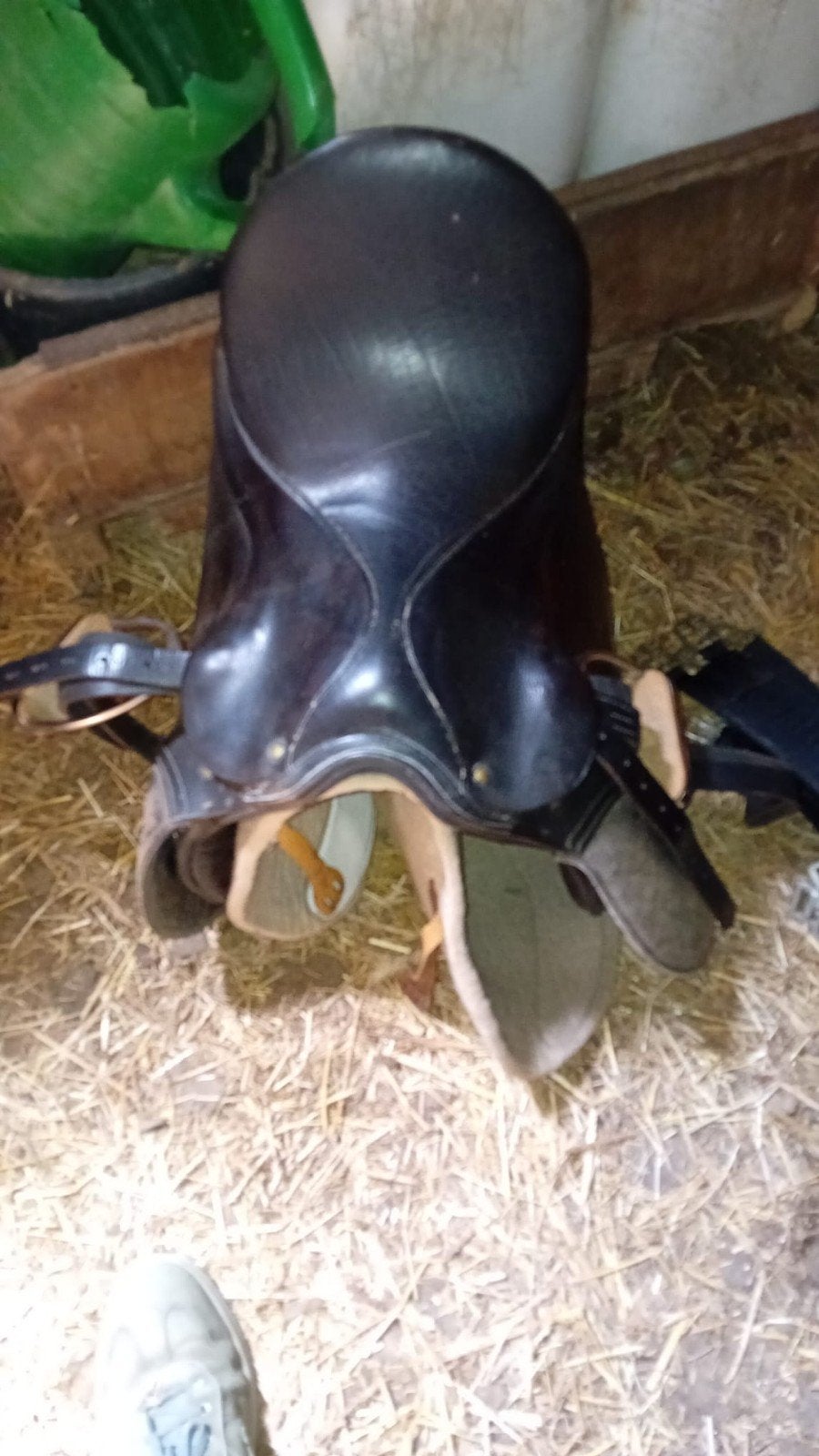 Paarden: 2 zadels, halsters, touwen, riemen en hoofdstel, Dieren en Toebehoren, Ophalen, Overige soorten