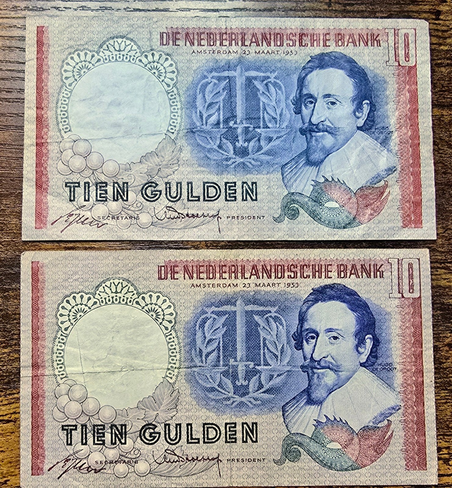 Twee 10 Gulden biljetten uit 1953 - Nederland, Postzegels en Munten, Bankbiljetten | Nederland, Ophalen of Verzenden, 10 gulden