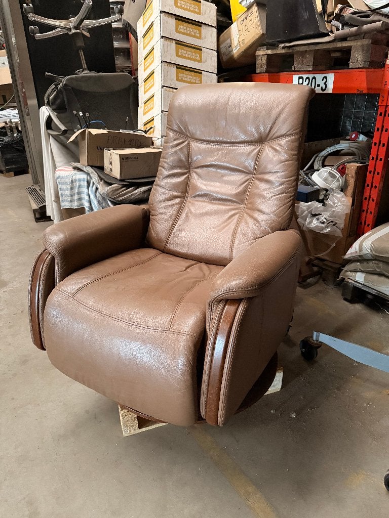 2 bruin leren relaxfauteuils, Ophalen, Gebruikt, 75 tot 100 cm, Leer
