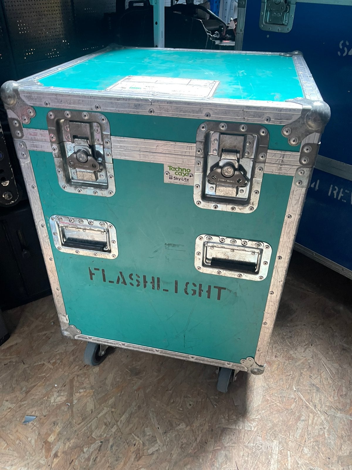 TECHNOCASE Kabelcase ZGAN 55x55cm 58+8cm Hoog klapdeks&Wiele, Ophalen, Zo goed als nieuw, Overige instrumenten, Flightcase
