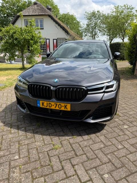BMW 5-Serie 530e 292pk Xdrive Aut 2023 Grijs, Auto's, Particulier, Te koop