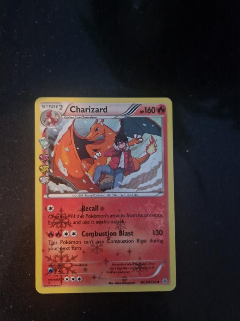 Charizard Pokémon Kaart in sleeve - Stage 2 RC5/RC32, Hobby en Vrije tijd, Verzamelkaartspellen | Pokémon, Ophalen, Gebruikt, Losse kaart