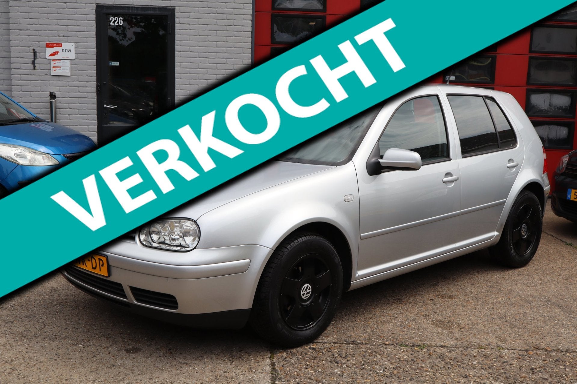 Volkswagen Golf 1.6-16V Ocean , 5 DEURS , AIRCO ,NWE APK, Auto's, Voorwielaandrijving, Metallic lak, 4 cilinders, 49 €/maand