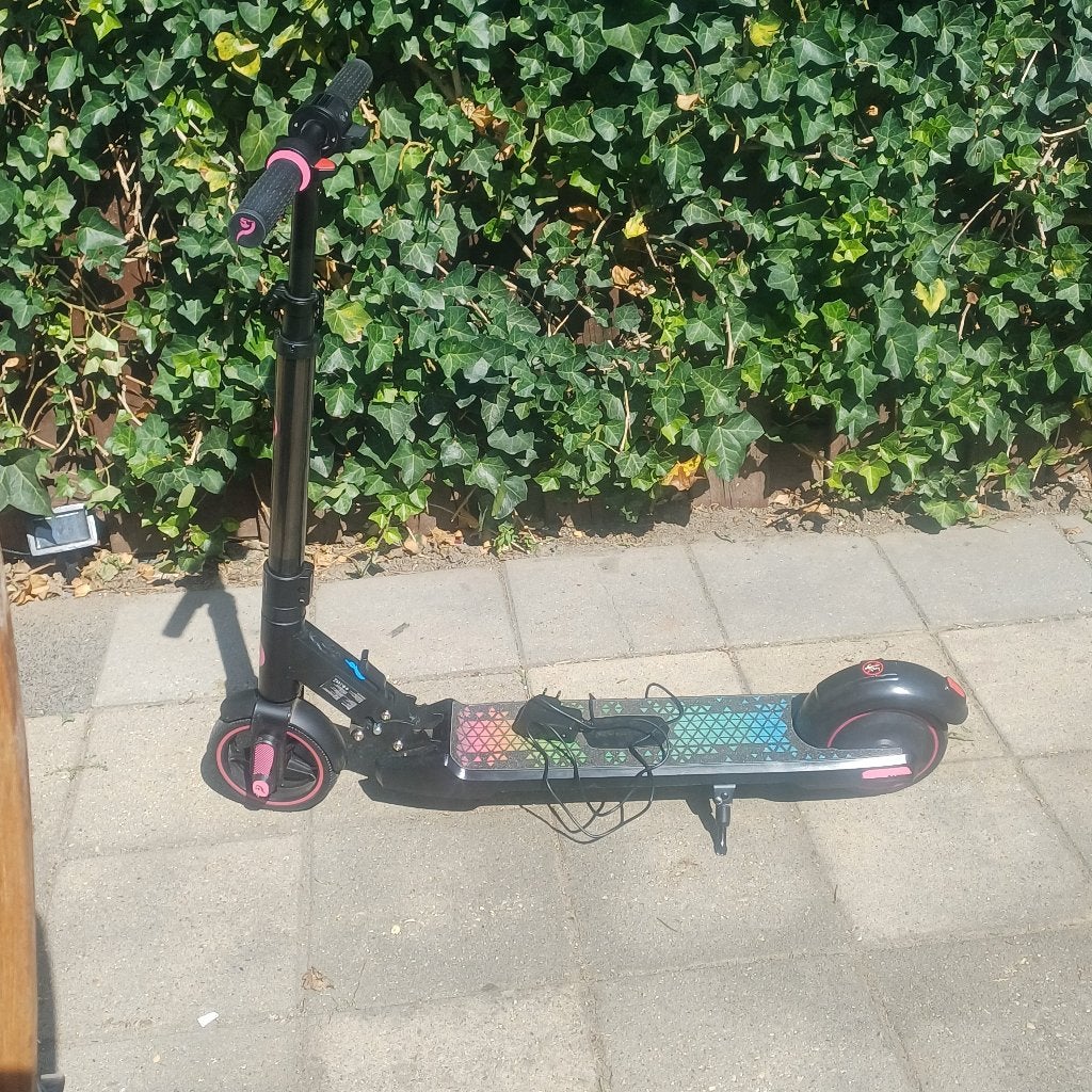 Z.g.a.n EVERCROSS EV06C Elektrische Kinderstep (Roze/Zwart), Ophalen, Zo goed als nieuw, Elektrische step (E-scooter), Evercross