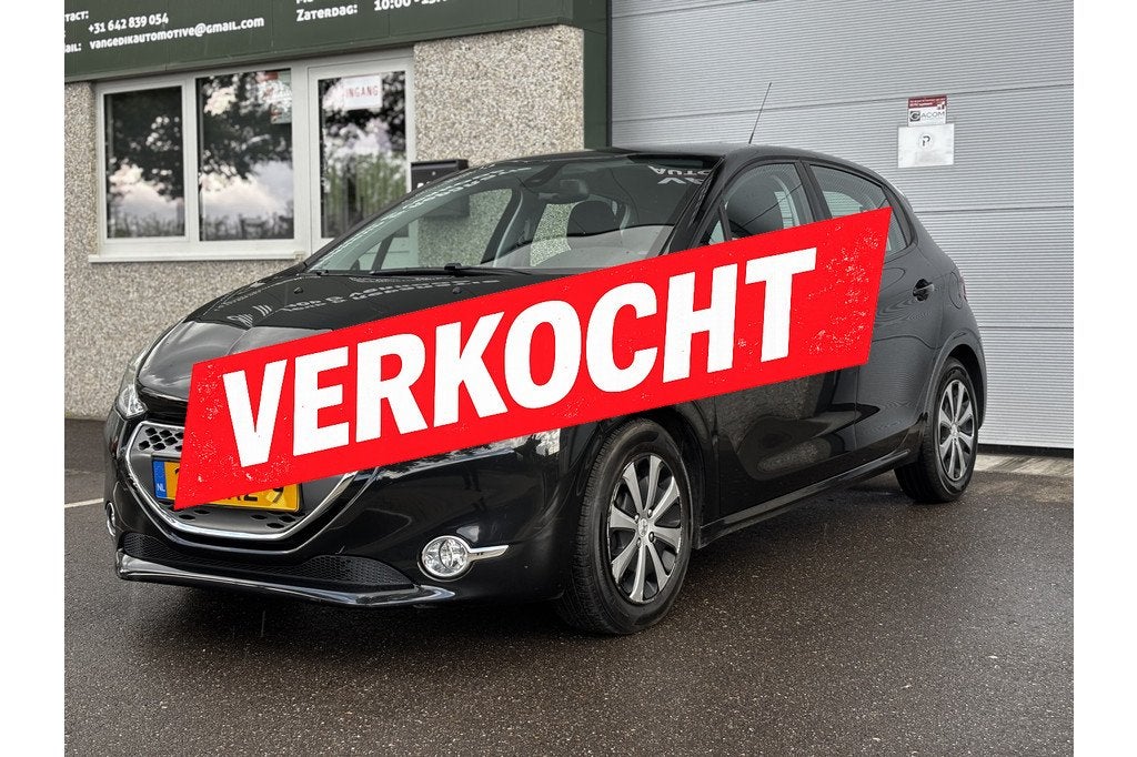 Peugeot 208 1.4 e-HDi Active Automaat Nav Nap Clima Pdc Crui, Auto's, Peugeot, Euro 5, Stof, 1398 cc, 4 cilinders