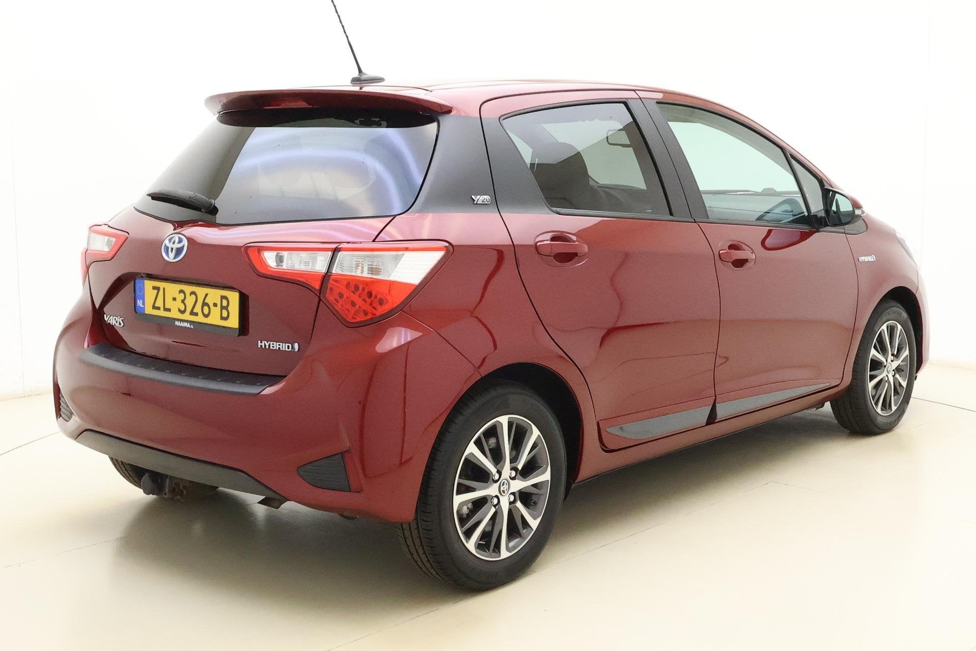Toyota Yaris 1.5 Hybrid Y20 Exclusive Edition Automaat | Afn, Euro 6, 4 cilinders, Origineel Nederlands, Bedrijf