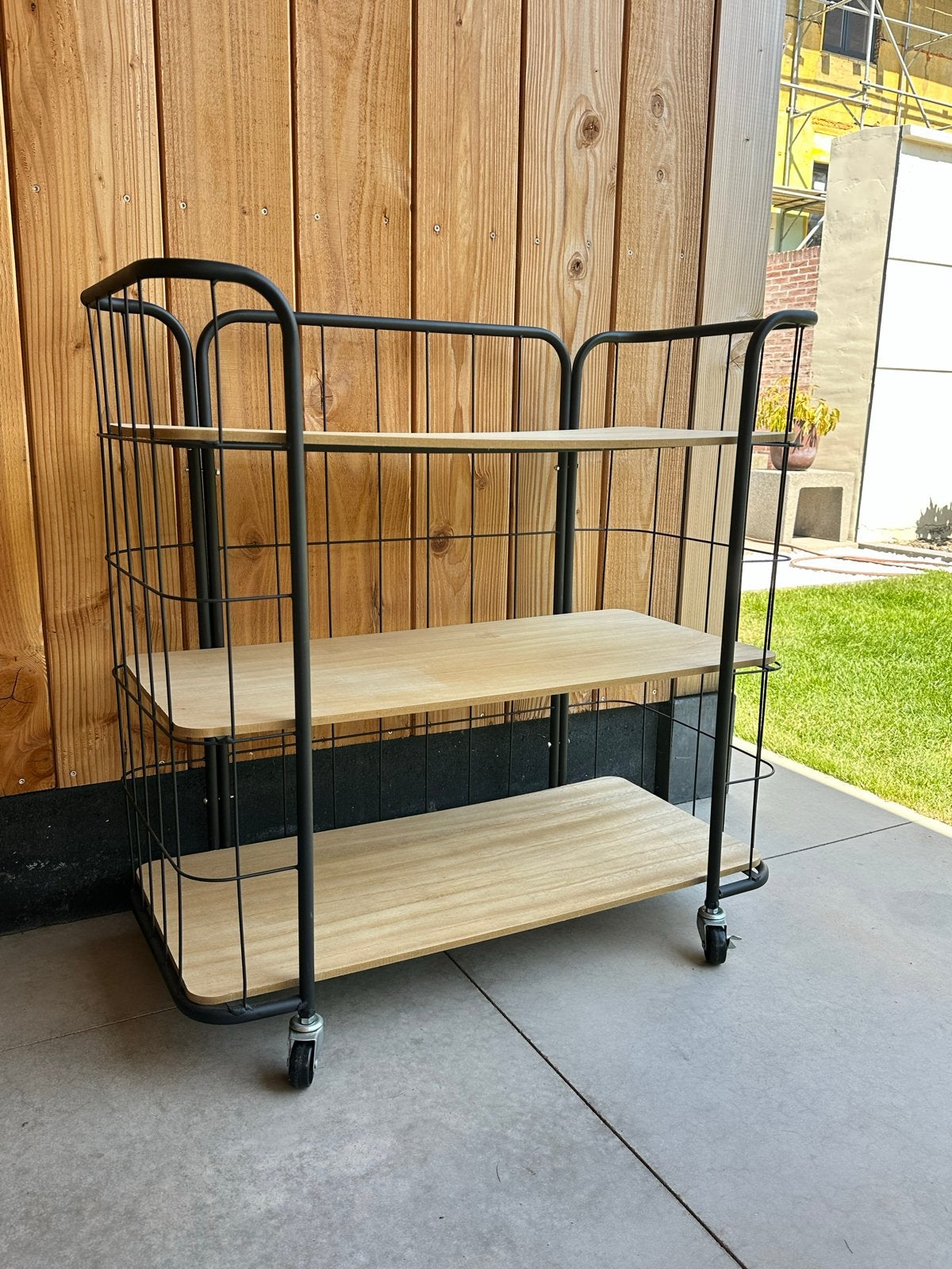Industriële serveerwagen/trolley met 3 planken, Ophalen, Zwart, Zo goed als nieuw, Metaal