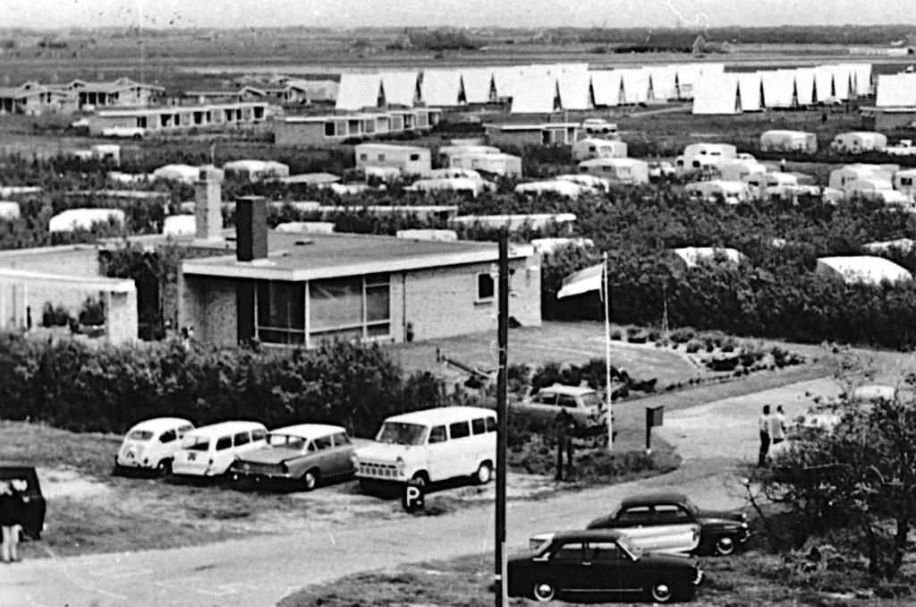700818 St Maartenszee NH 1969 Camping Gelopen met postzegel, Verzamelen, Ansichtkaarten | Nederland, Ophalen of Verzenden, 1960 tot 1980
